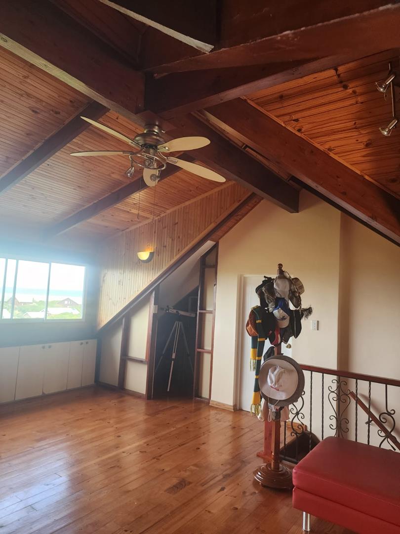 4 Bedroom Property for Sale in Gamtoos Mouth Eastern Cape